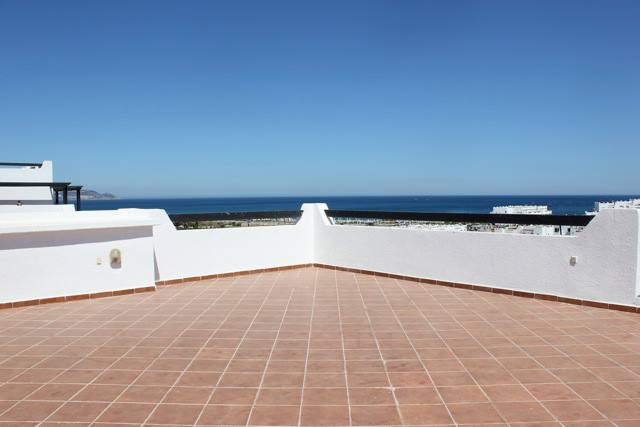 Appartement à vendre de 140 m² avec vue sur mer à Fnideq/ Alcudia Smir