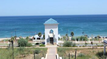 Appartement à vendre de 140 m² avec vue sur mer à Fnideq/ Alcudia Smir