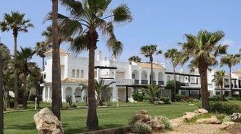 Des villas luxueuses en plein Dar Bouazza